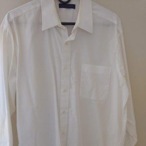 Men's Dress Shirt with front pocket